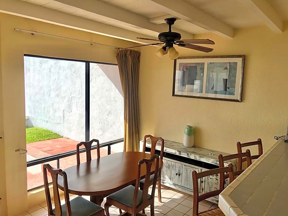 Quinta Pacifica Beachfront Villas