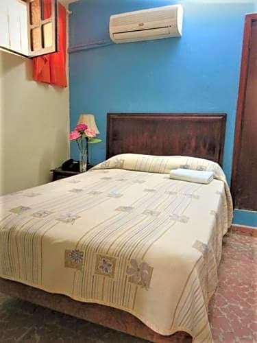 Hotel D´ Carmona