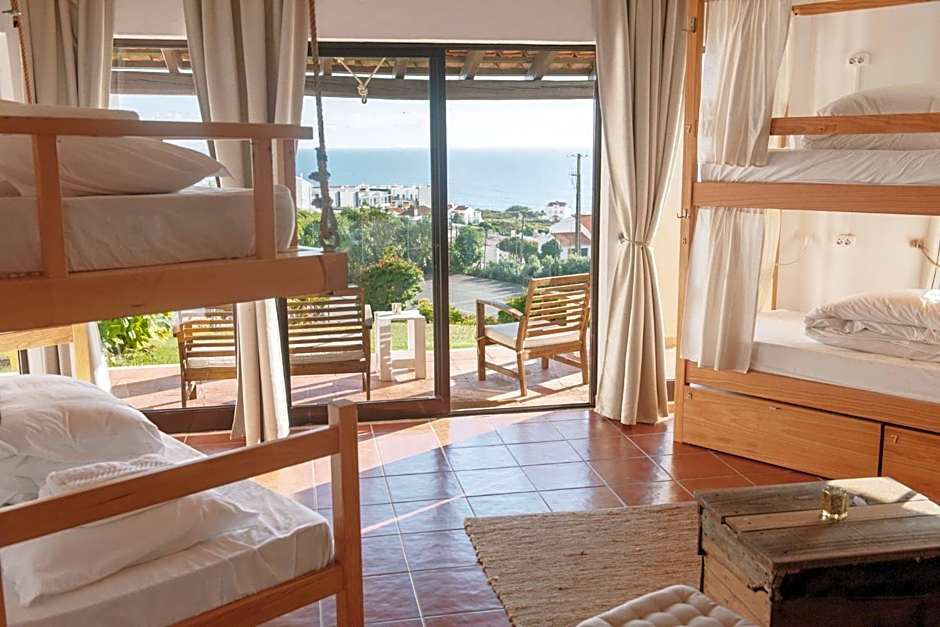 Surf Vilas by Laneez Ericeira