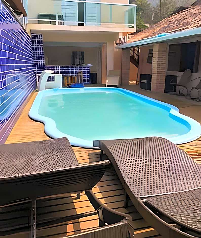 Casa com piscina em Maresias - SP (1)