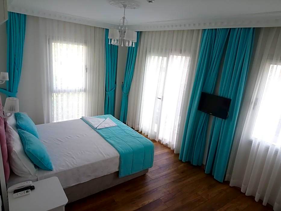 Yuva Hotel
