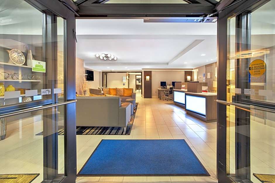 Holiday Inn Express Boston-Waltham By IHG