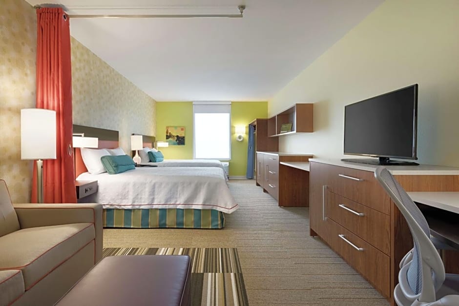 Home2 Suites by Hilton Minneapolis / Roseville, MN