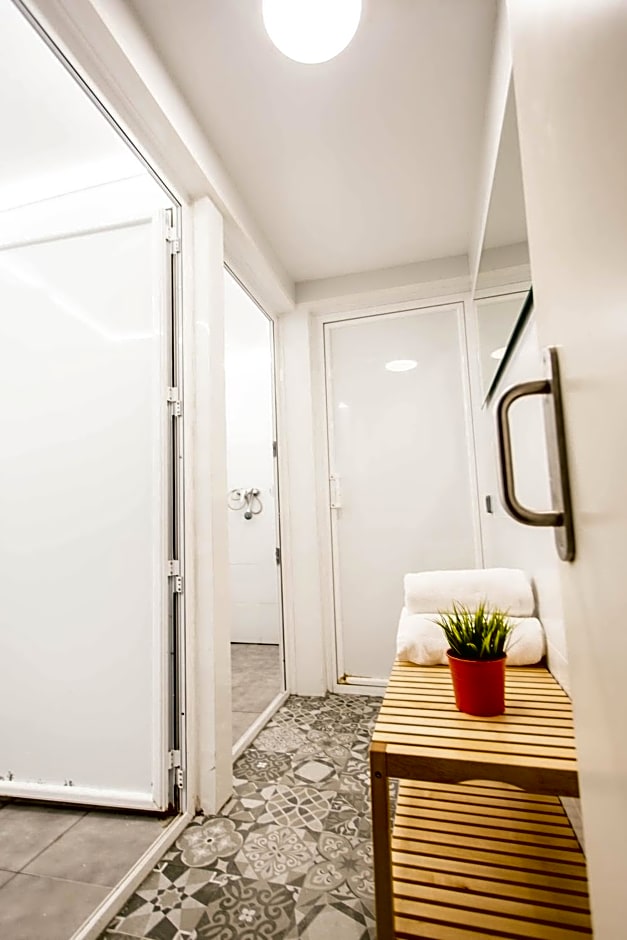 360 Hostel Barcelona Arts&Culture