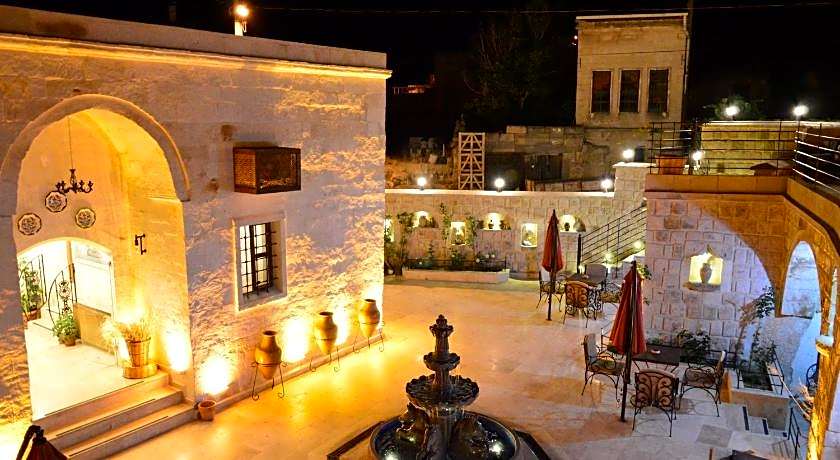 Pegas Cave Suites