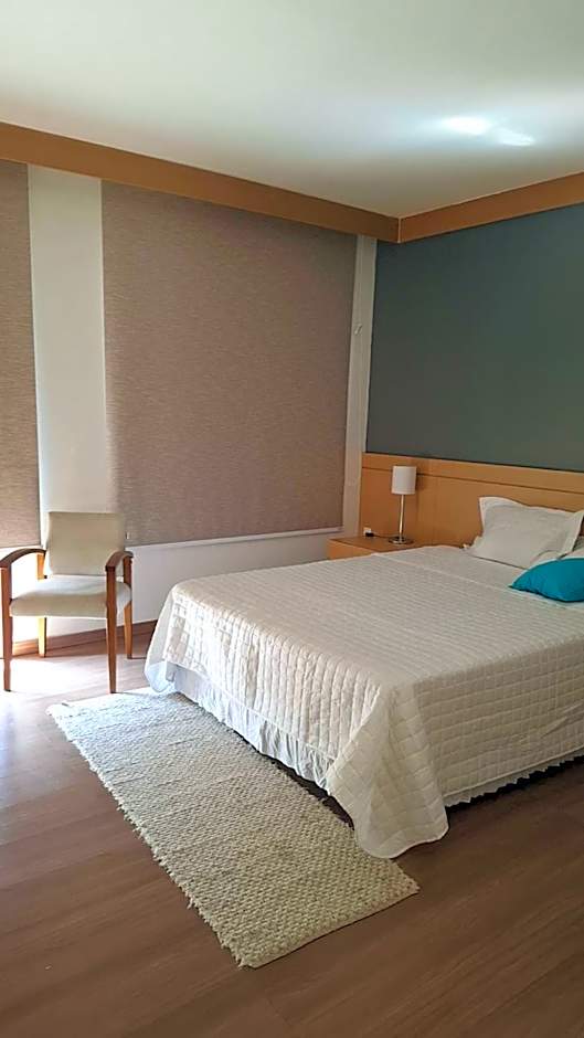 FLAT in HOTEL 4 ESTRELAS - CORAÇÃO DA FARIA LIMA - ÓTIMA LOCALIZAÇÃO, PISCINA E SAUNA