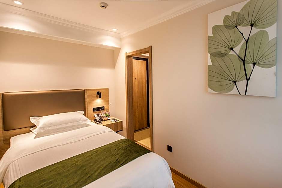 GreenTree Inn Suzhou Railway Station South Square Humble Administrator's Garden Business Hotel