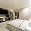 Hotel Millennium