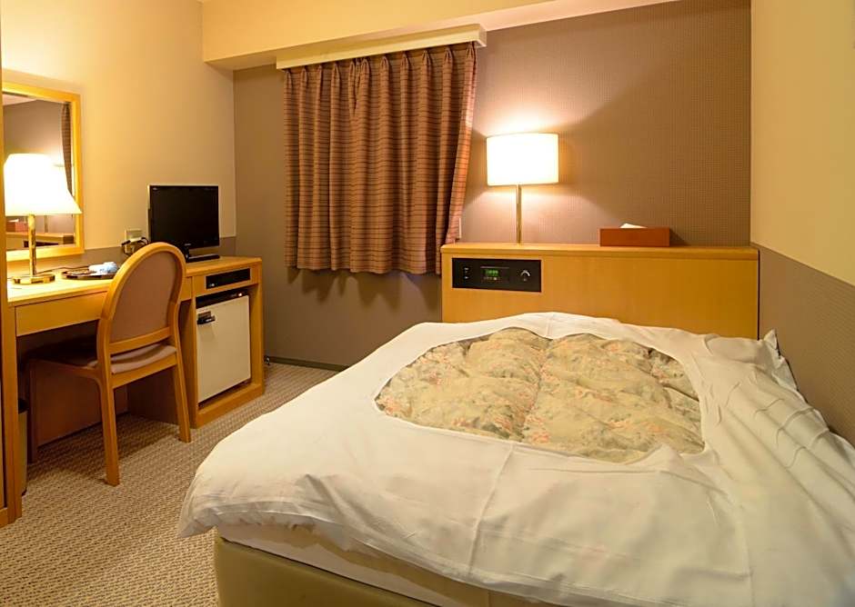 Photo 1 of 4 of Single Room - Non-Smoking