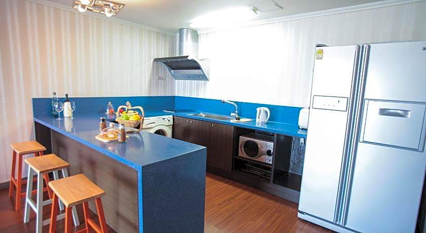 Tongyeong Bay Condo Hotel