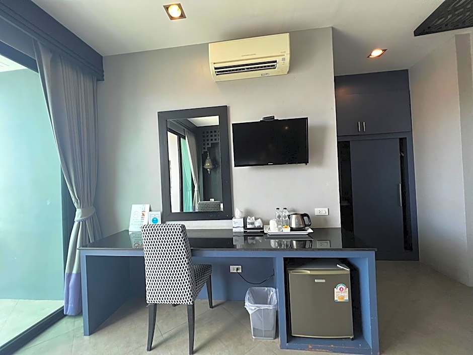 Srisawara Casa Hotel