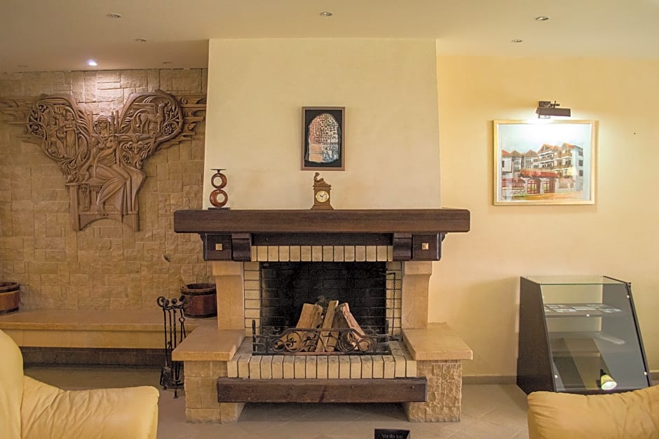 Winslow Infinity Apart Hotel