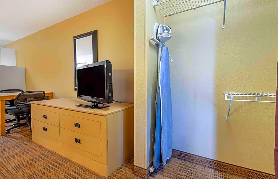 Extended Stay America Suites - Cincinnati - Blue Ash - Kenwood Road