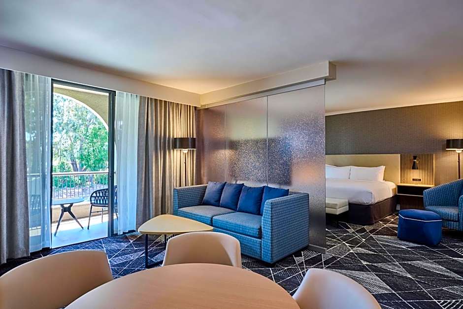 DoubleTree By Hilton Newark - Fremont