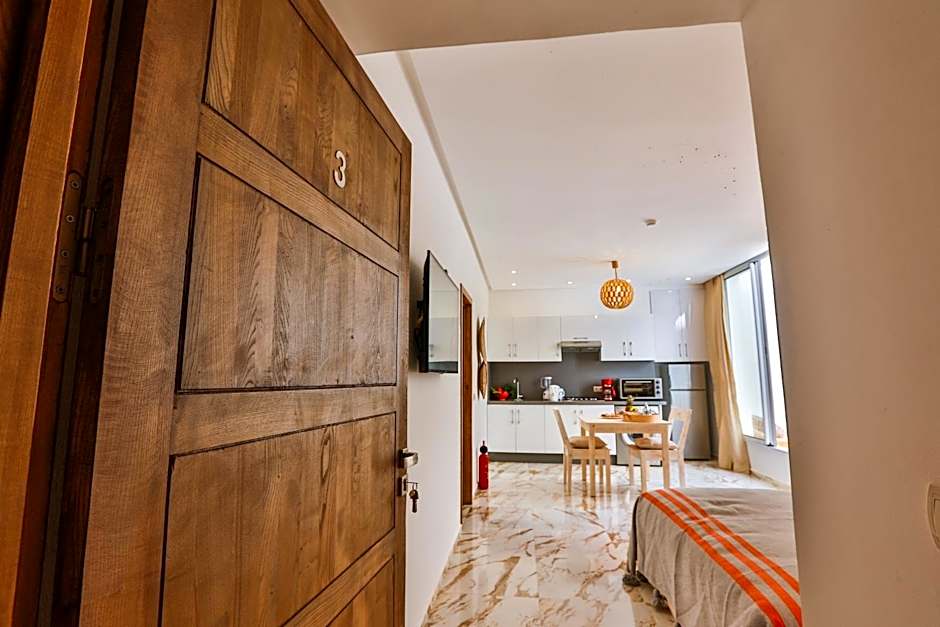 Hanah Apartments