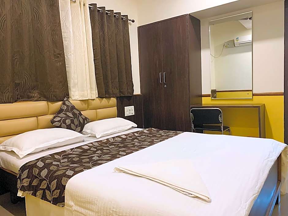 Aditi Comforts Service Apartment