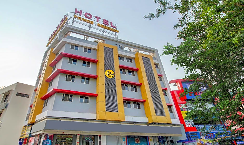 Itsy Hotels Prince Regency
