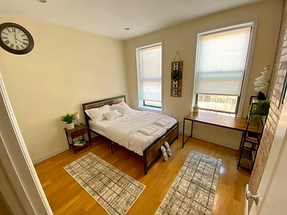 Entire Apartment in Manhattan near Times Square