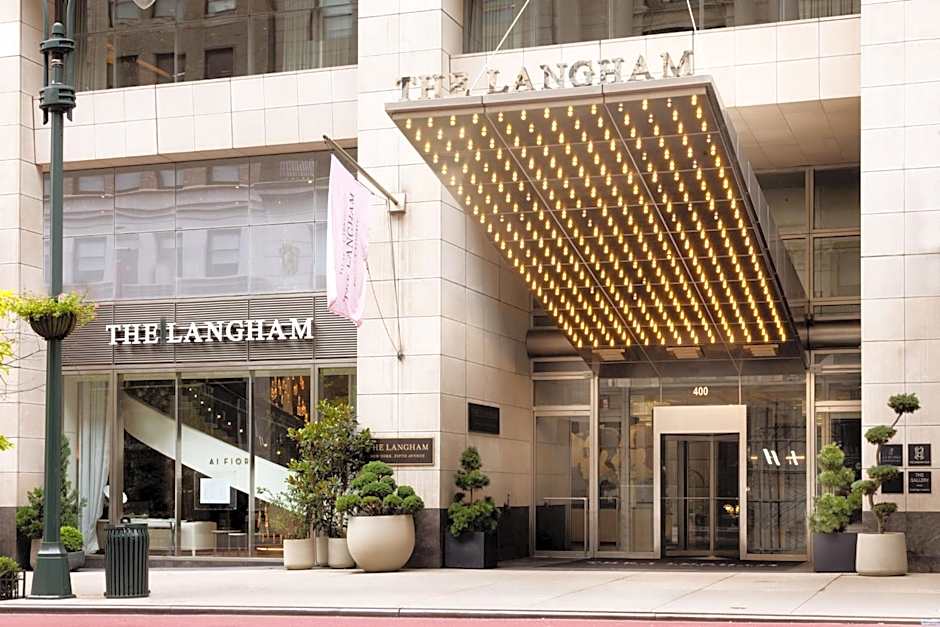 Langham Place, New York, Fifth Avenue