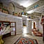 Maccan Cave Hotel