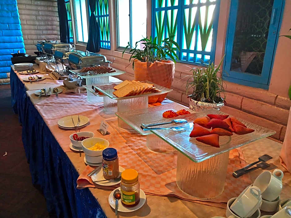 Chester Hotel & Suites