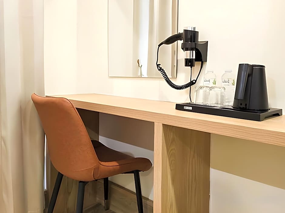 Douangchan Plaza Hotel