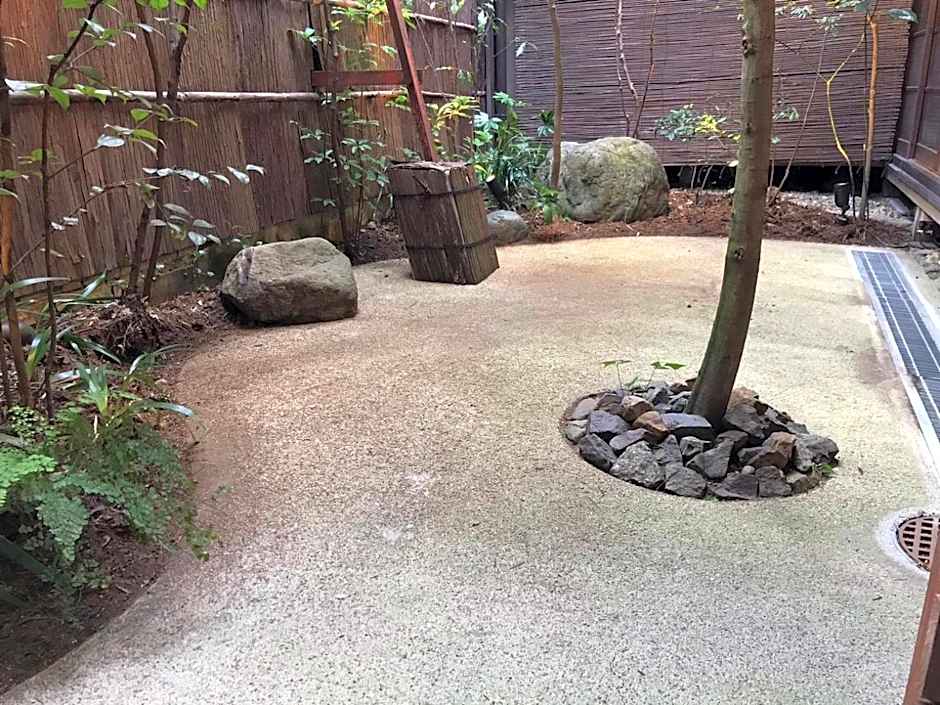ダース旅館＆カフェ（Dozen-Ryokan＆Cafe）