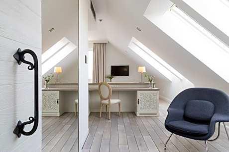 Double Room Deluxe