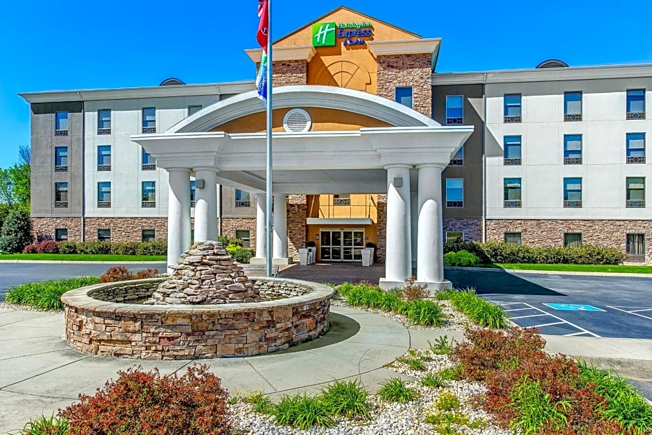 Holiday Inn Express & Suites Morristown