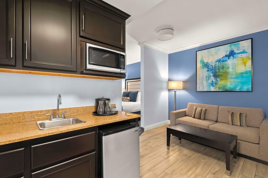 Best Western Plus Manhattan Beach Hotel
