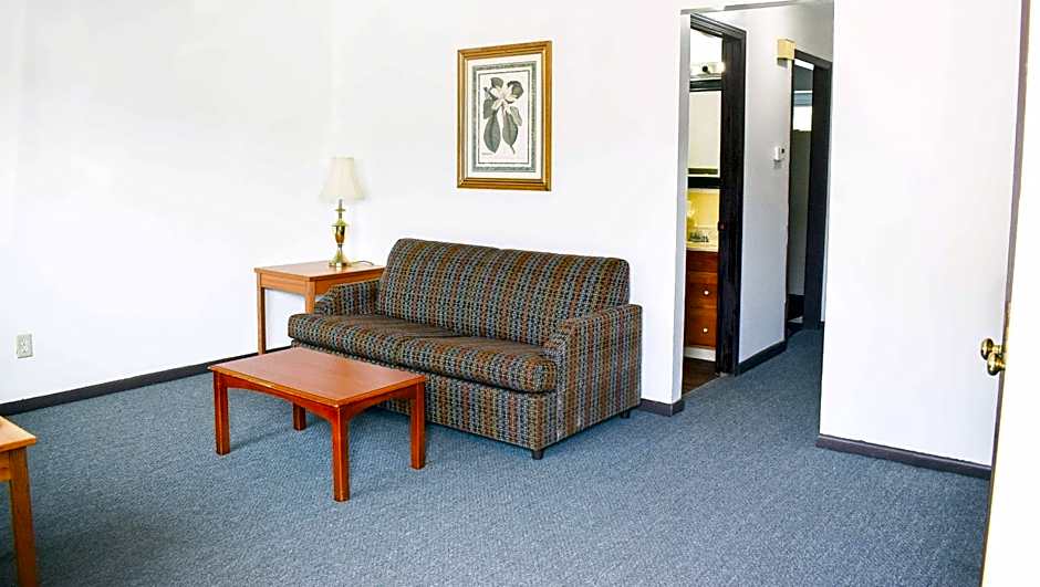 Magnuson Hotel Extended Stay Canton Ohio