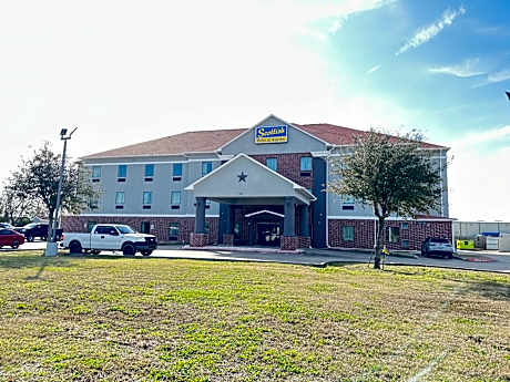 Scottish Inns and Suites - La Porte