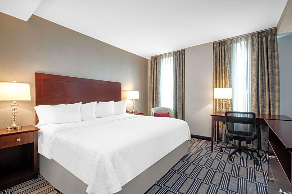 Hampton Inn By Hilton & Suites Providence