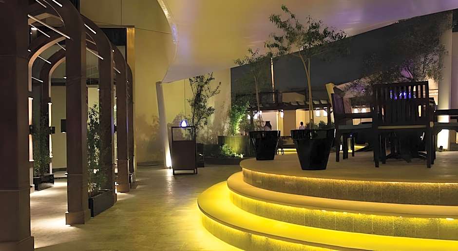 Somewhere Bliss Hotel