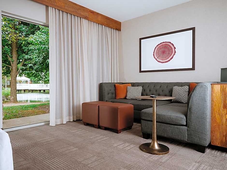 Cherry Valley Hotel