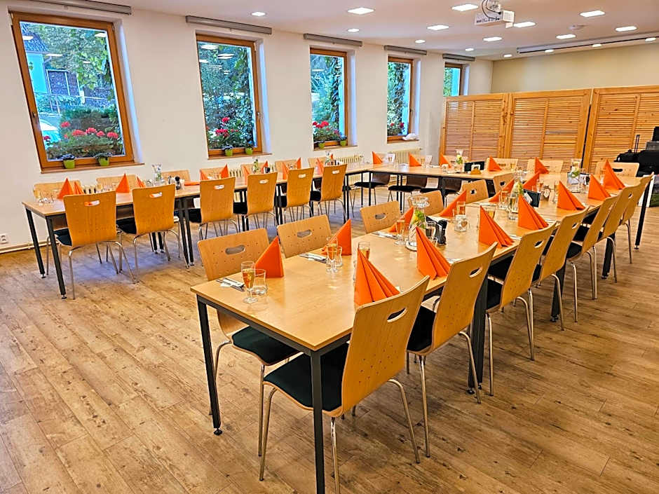 Balónový hotel a pivovar Radešín