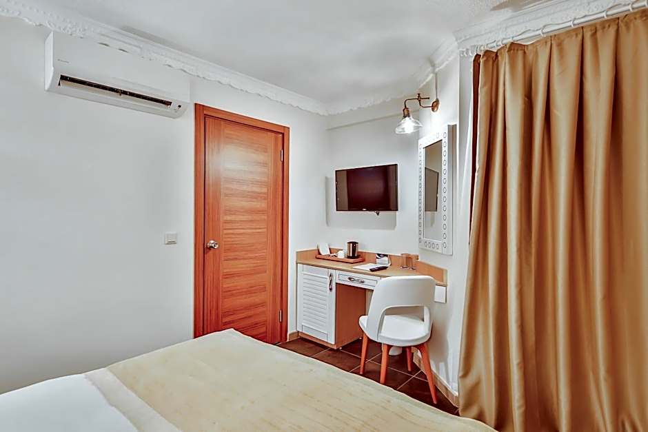 Crystal Club World of Colours Comfort Collection