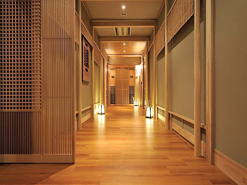Ryoan Kazuki with Luxury Kyoto Collections KADEN