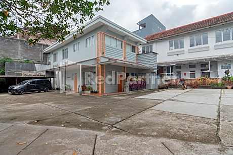 D'Valley View Lembang Mitra RedDoorz