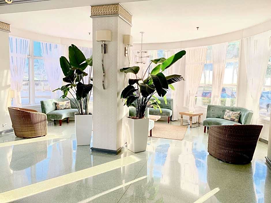 BROADMORE MIAMI BEACH