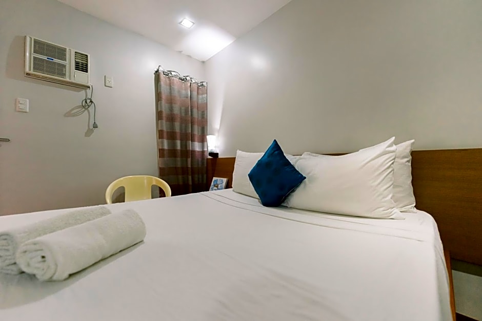 Madonna Hometel and Suites