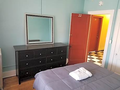 Economy Double Room