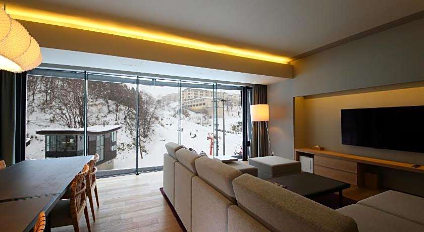 AYA Niseko