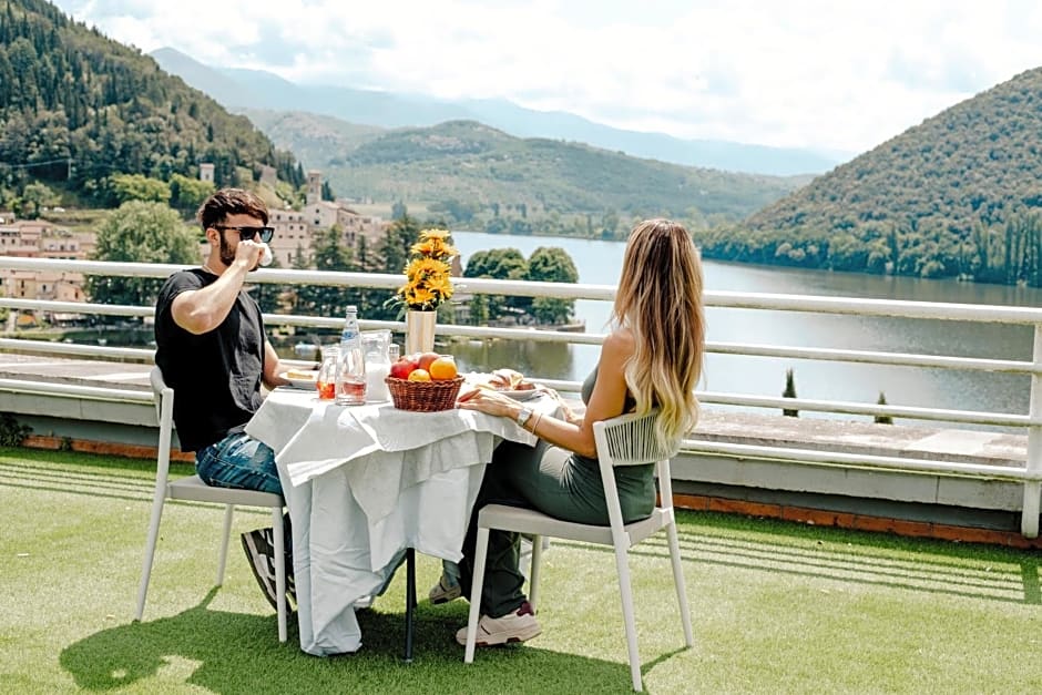 Hotel Del Lago Piediluco