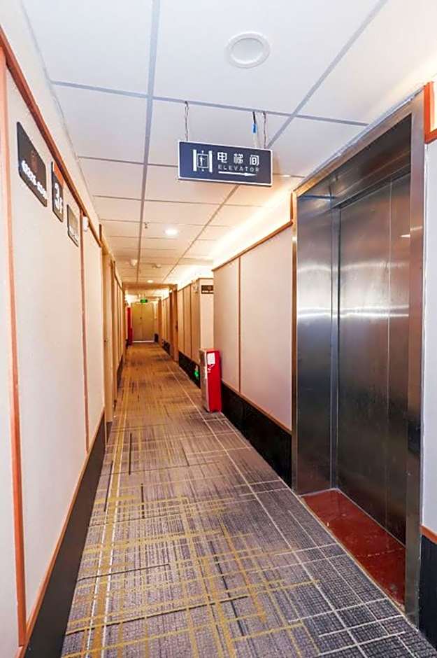 Yifang Hotel Guangzhou Shangxiajiu Pedestrian Street Yongqingfang Branch