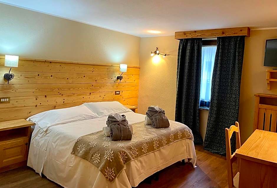 Hotel Edelweiss 3 Stelle SUPERIOR