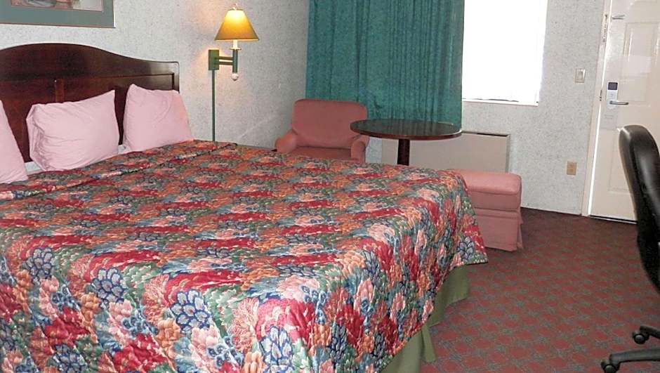 Magnuson Hotel Fowlerville