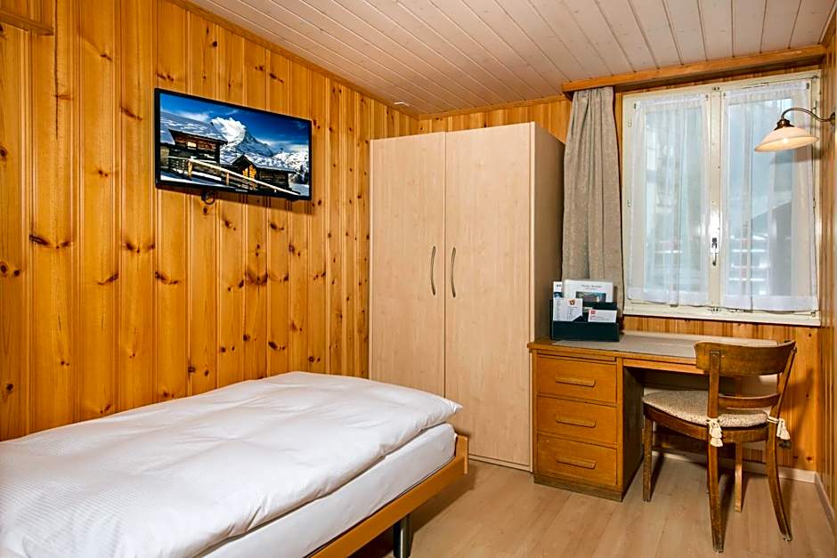 Hotel Alpina