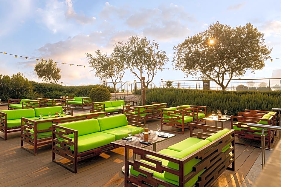 Baku Marriott Hotel Boulevard