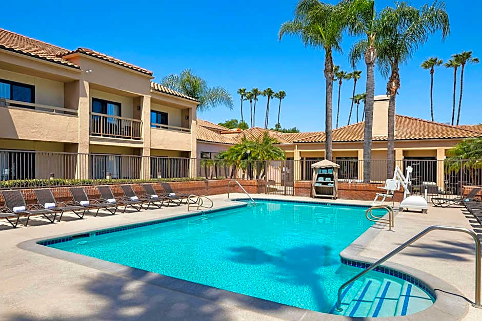 Courtyard by Marriott Anaheim Buena Park